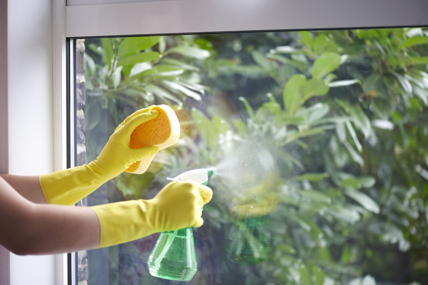 50 home cleaning secrets that everyone must know