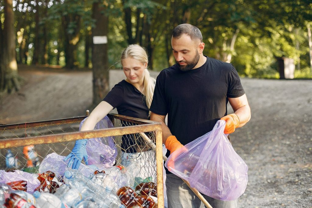 household rubbish removal cleaning