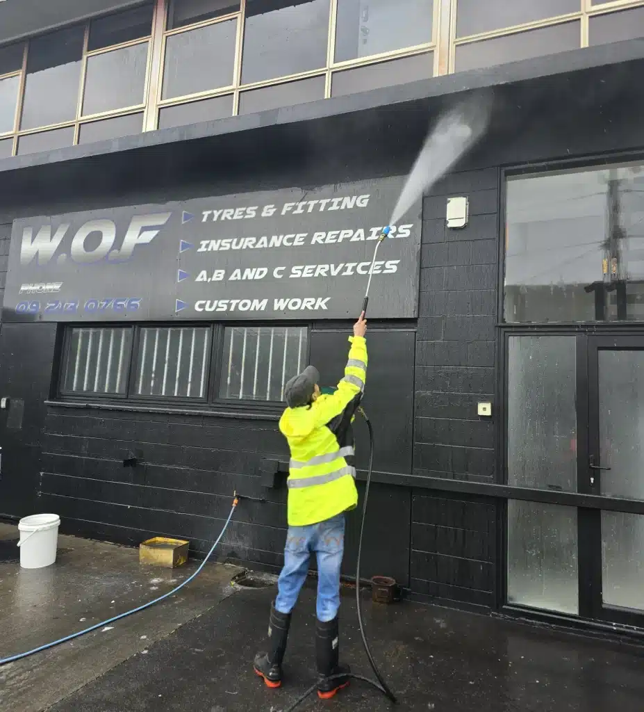 Professional Exterior House Wash Auckland - October 2025